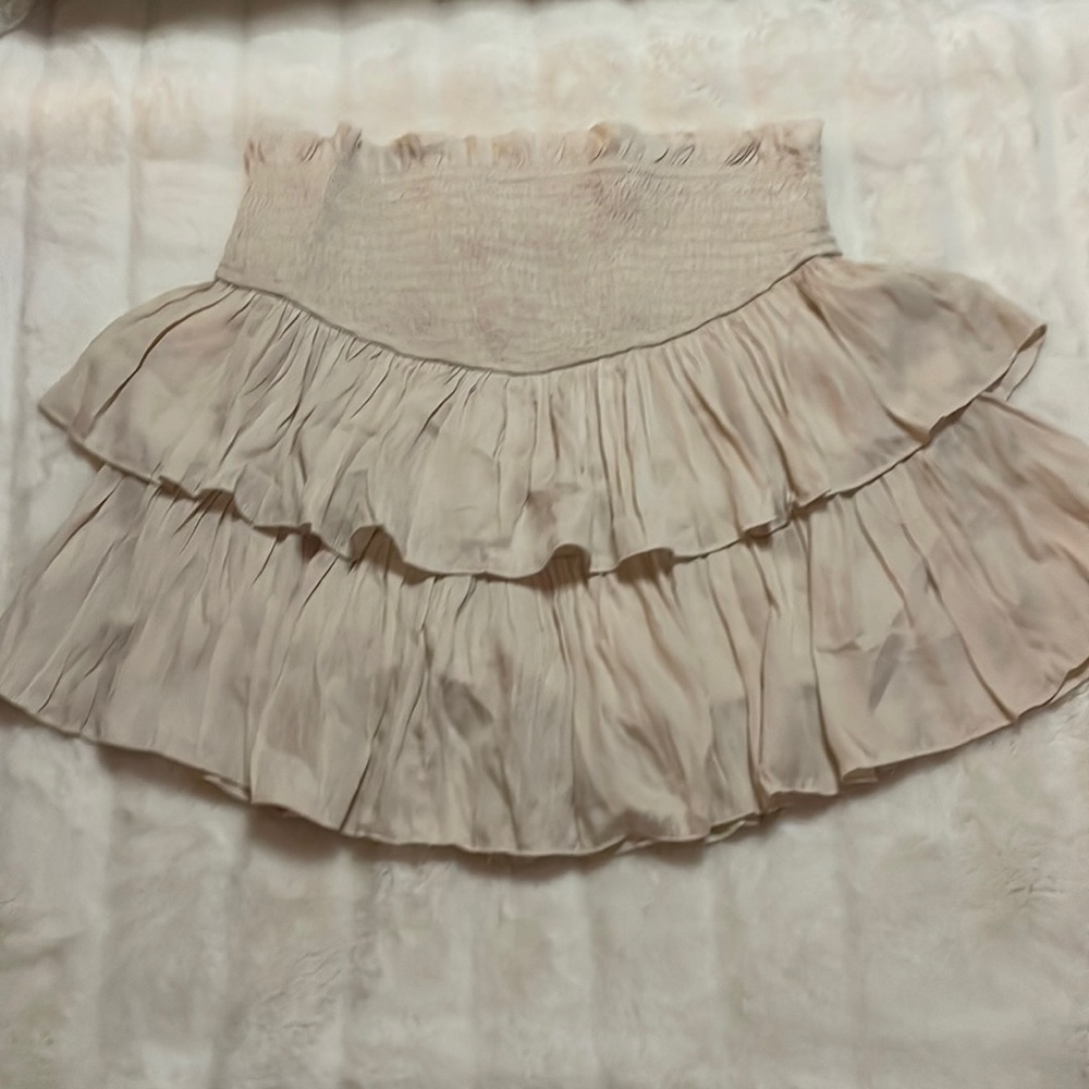 Ruffle skirt